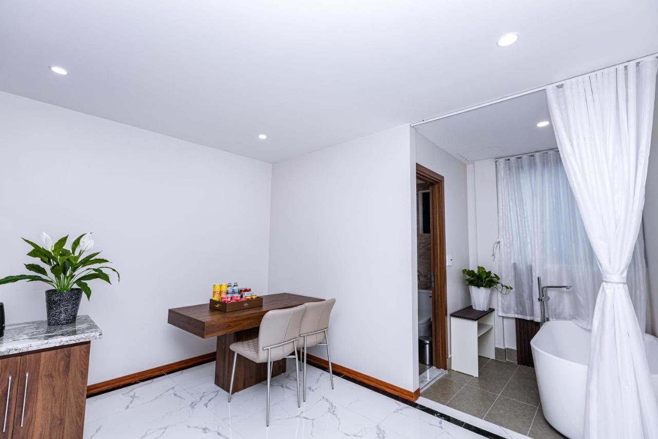 The King Hotel - Condotel Thái Nguyên Esterno foto